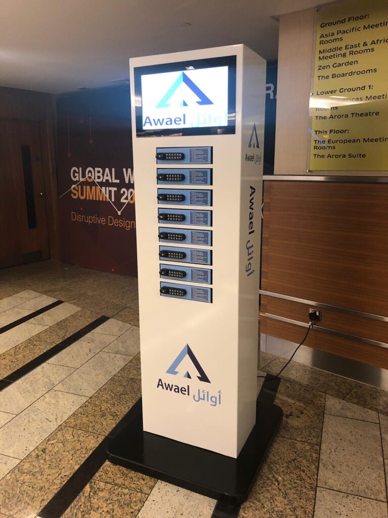 8 Locker Mobile Phone Charging station